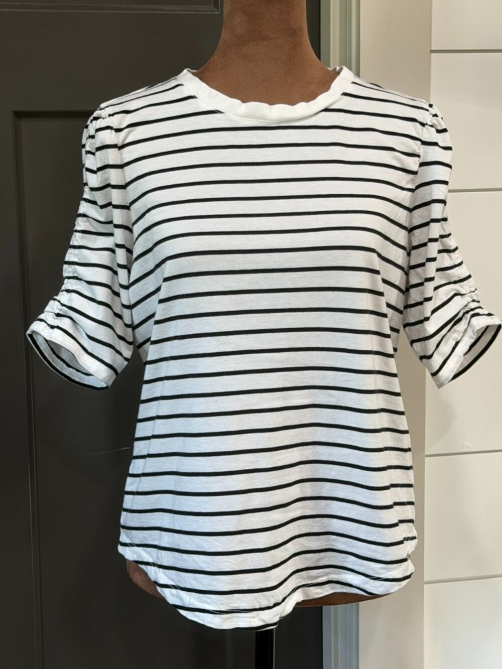 Time & Tru Ruched‑Sleeve Striped Top — Small (4–6)